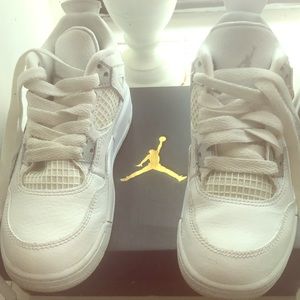 Jordan Boy sneakers